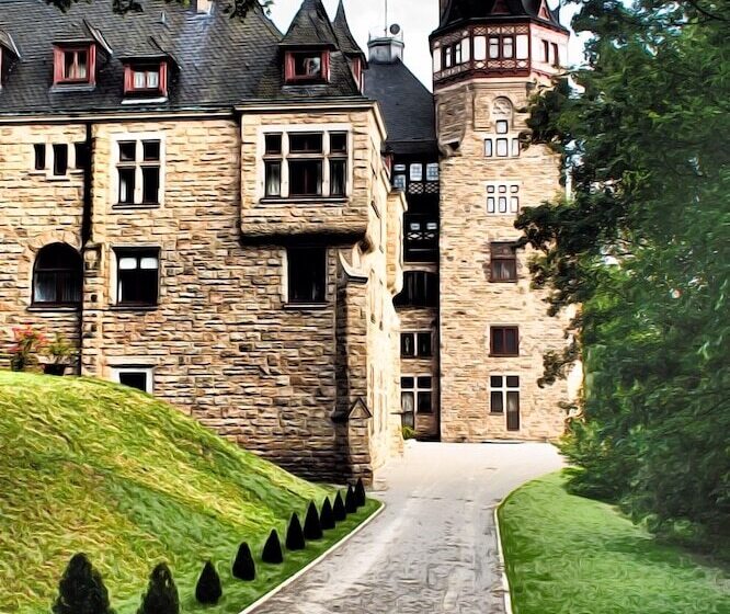 Schloss Hotel Wolfsbrunnen