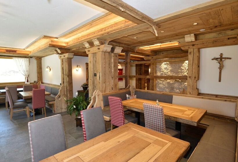 Wellness Hotel Dolomia