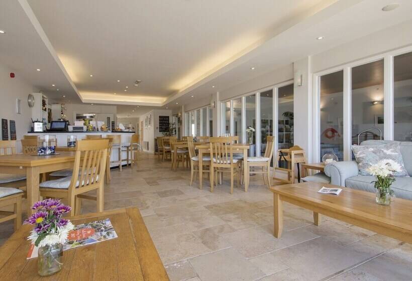 23 Burgh Island Causeway