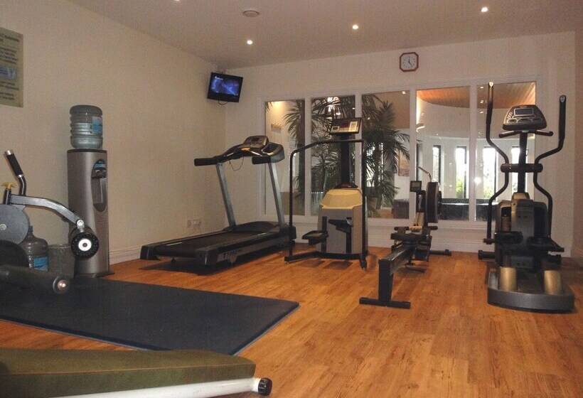 23 Burgh Island Causeway