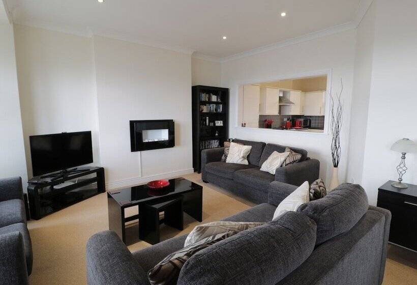 Apartment 3 Marian Y Mor