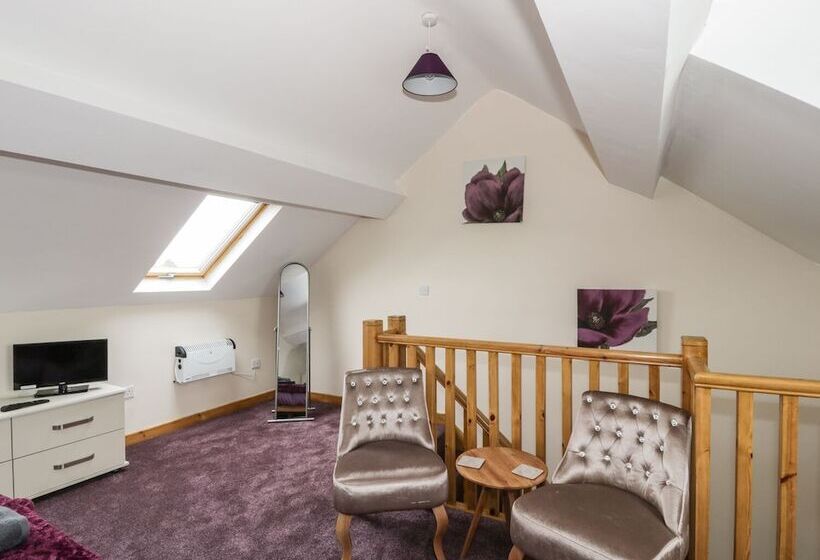 Butchers Arms Cottage