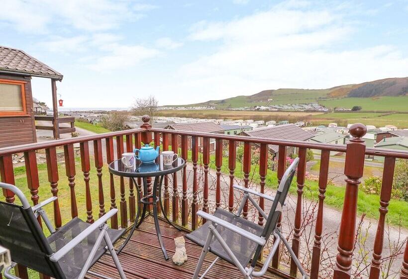 Chalet 18 Smarty S View