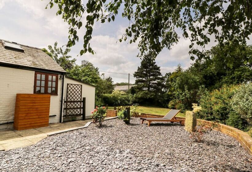 Cheshire Cheese Cottage