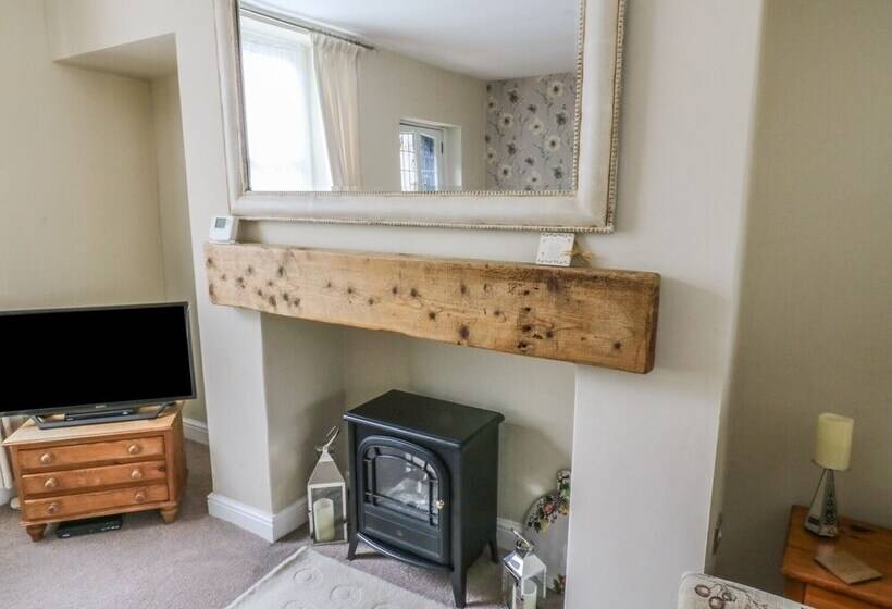 Daisy's Holiday Cottage