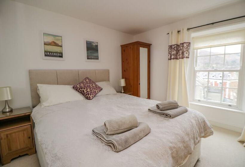 Derwentwater Apartment