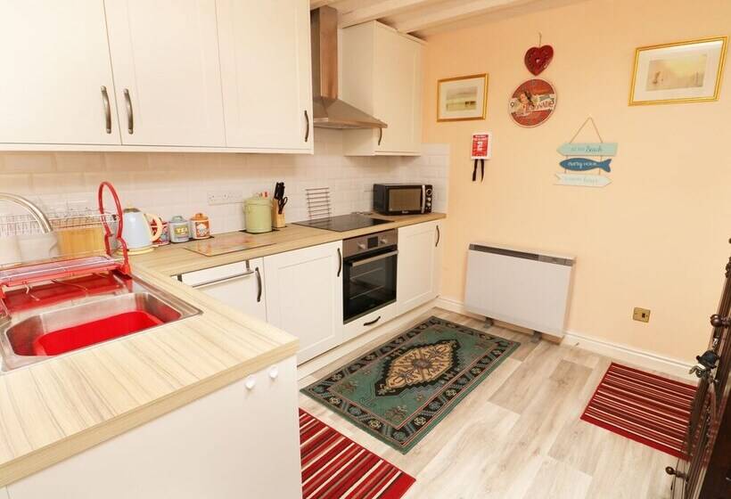 Emily's Retreat At The Great Barn