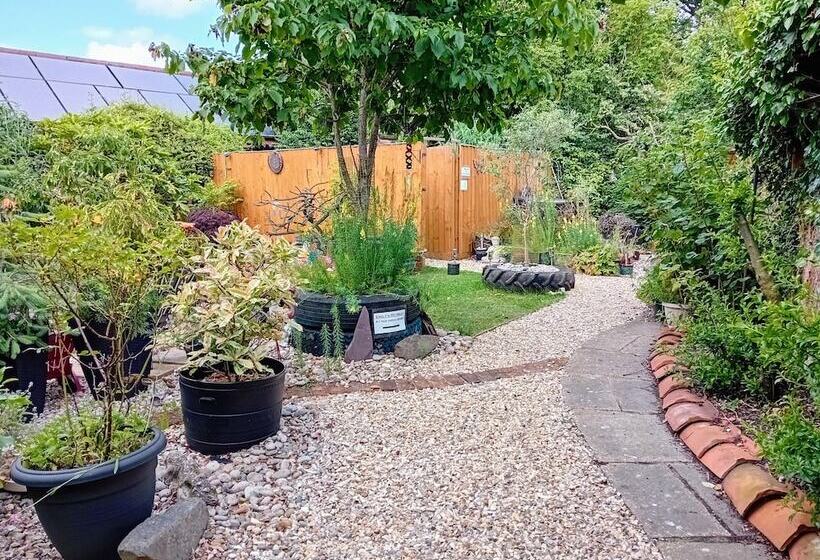 Emily's Retreat At The Great Barn