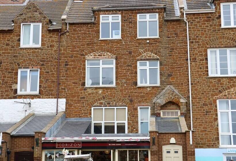 Flat 2, 4 St Edmund S Terrace