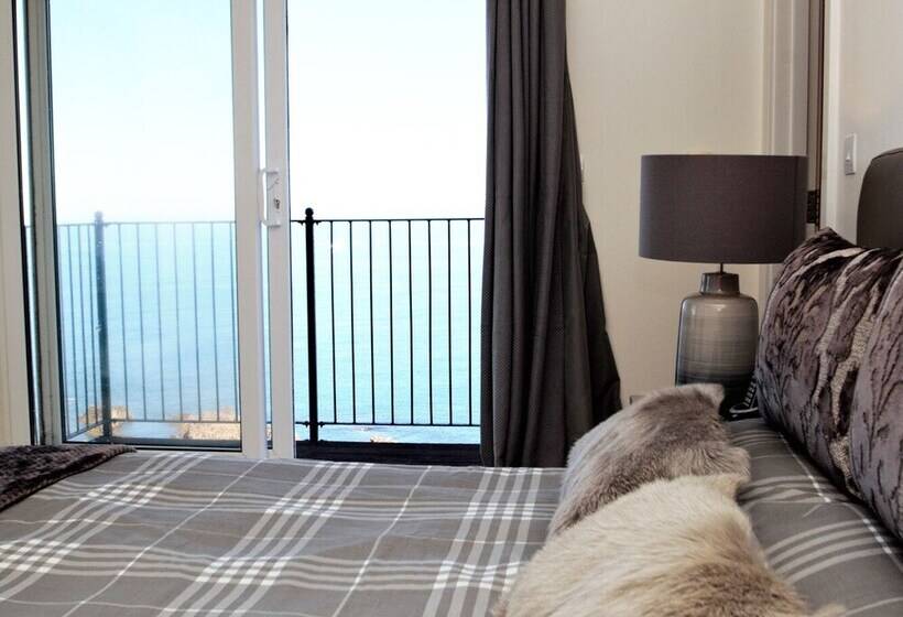 Ocean Breeze
