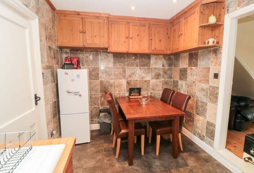 Sunnyside Cottage