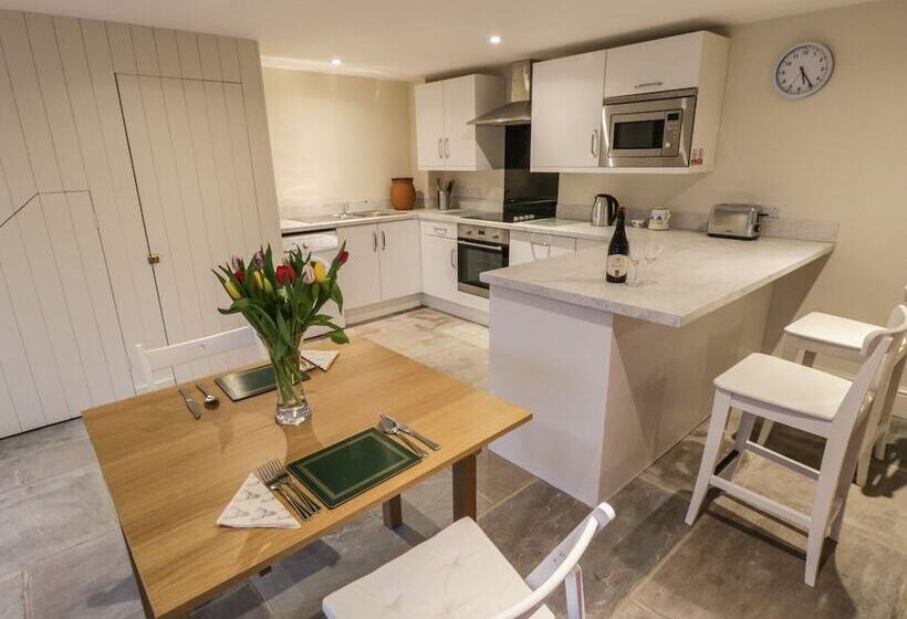 The Bothy, 21 West Street