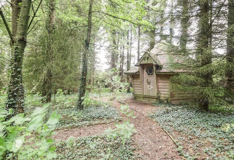 The Cottage At Graysondale Farm