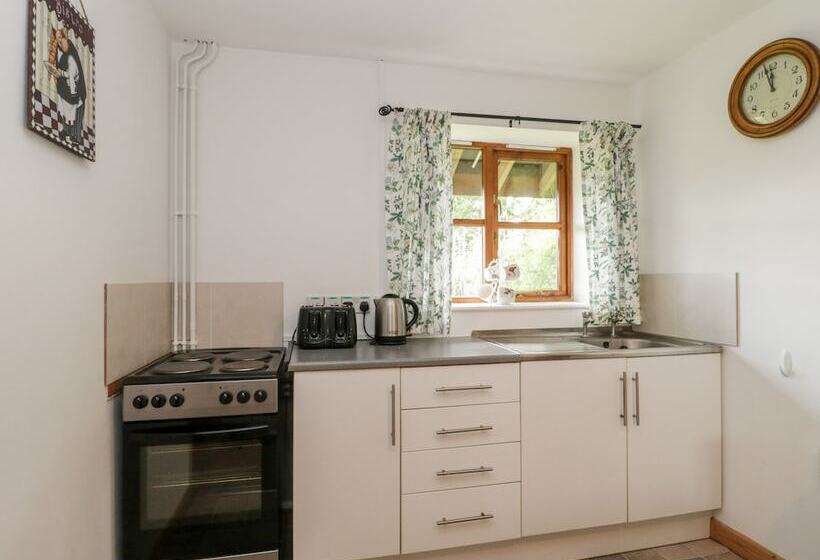 The Old Goat Barn At Trout Cottage