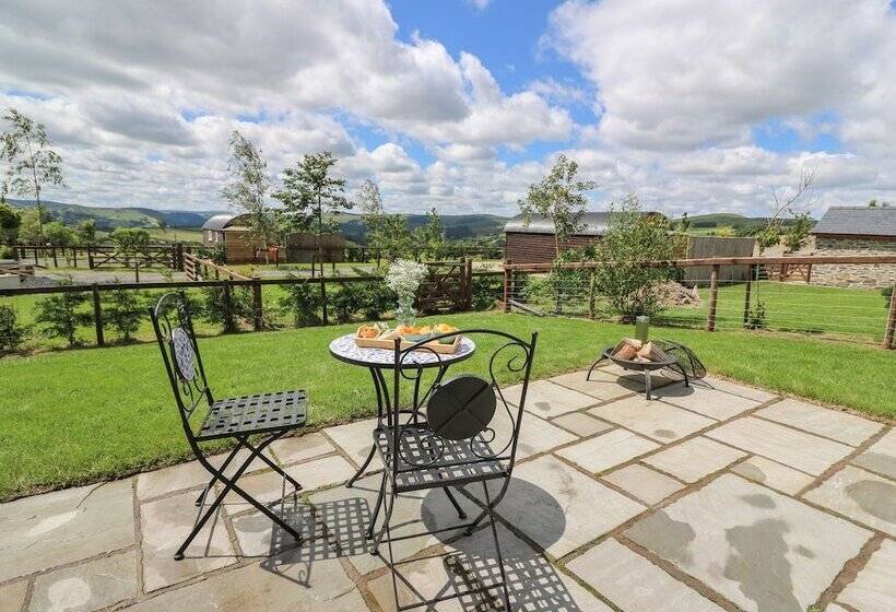 Woodland View