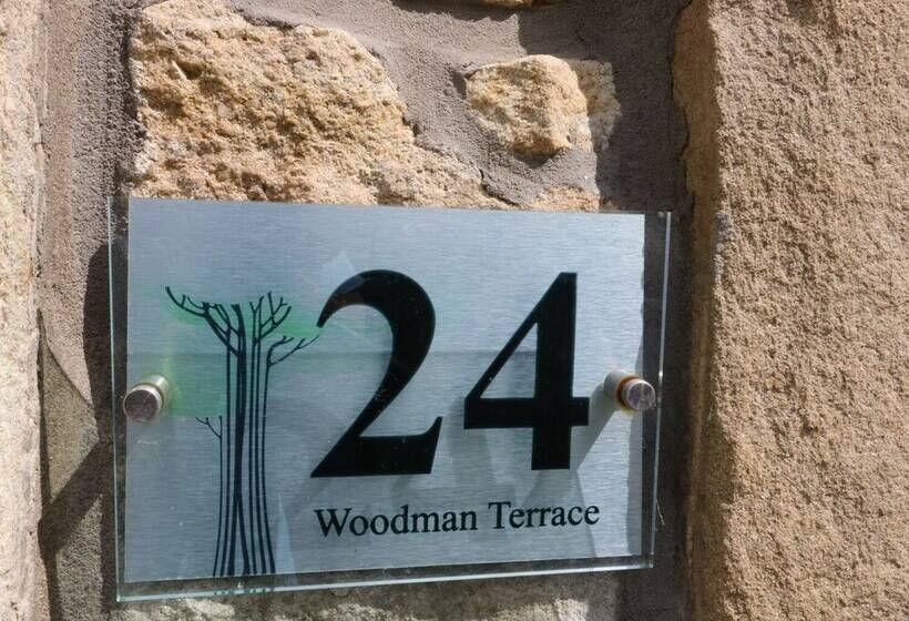 Woodman Cottage