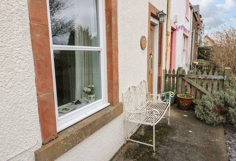 1 Blinkbonny Cottages