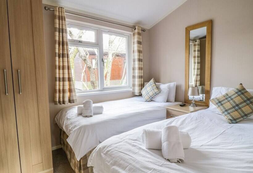 22 Thirlmere