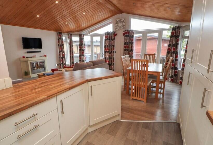 22 Thirlmere