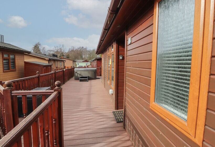 22 Thirlmere