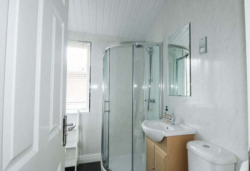 22 Thirlmere