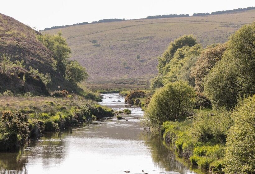 3 Old Police Station