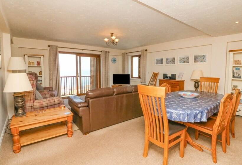 37 Ocean Park