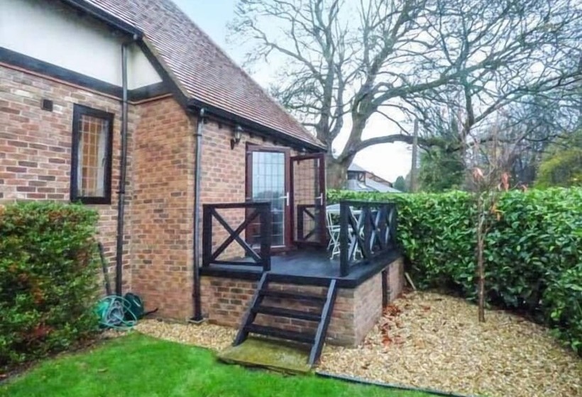 Beechcroft Corner House