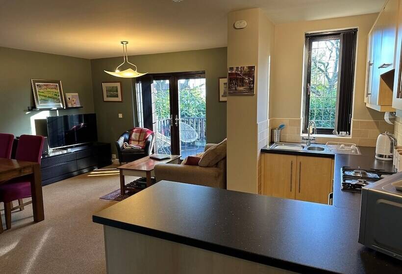 Beechcroft Corner House