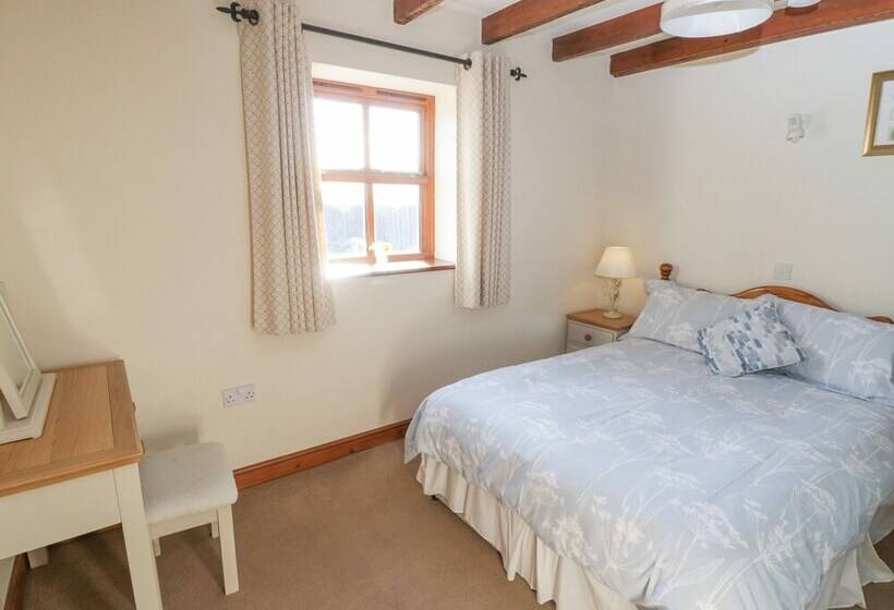 Broadings Cottage At Broadings Farm