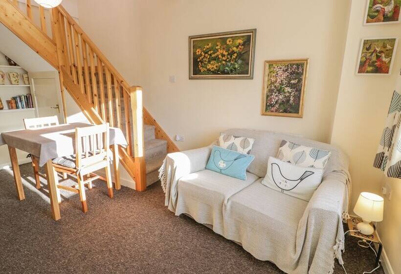 Bryn Melyn Artist's Cottage