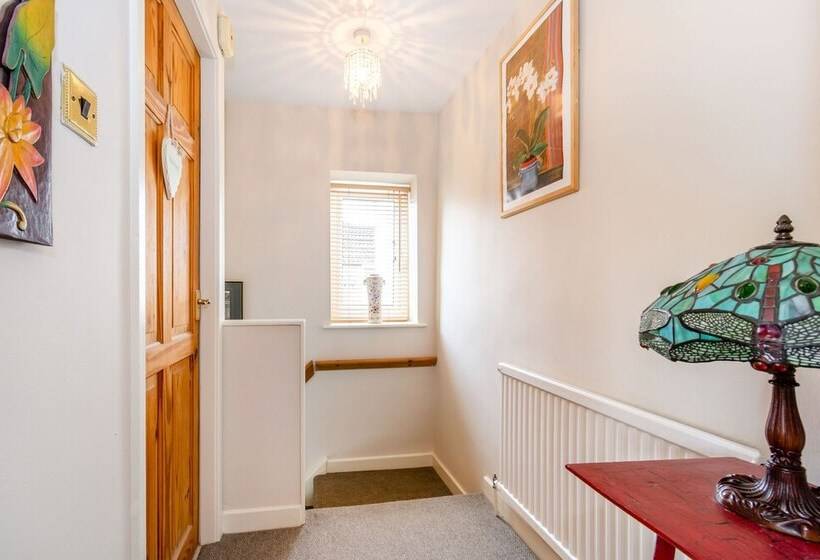 Cabbage Hall Cottage