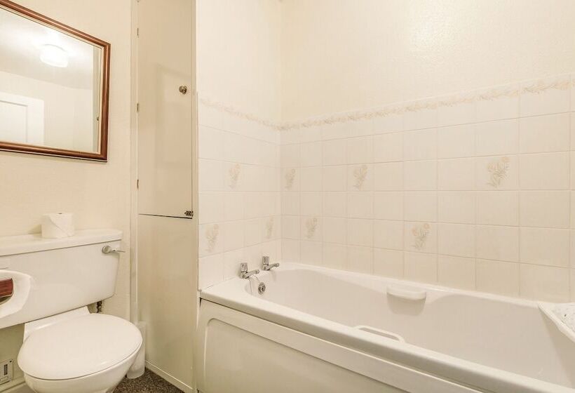 Clooneavin Apartment 8