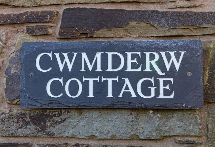 Cwm Derw Cottage