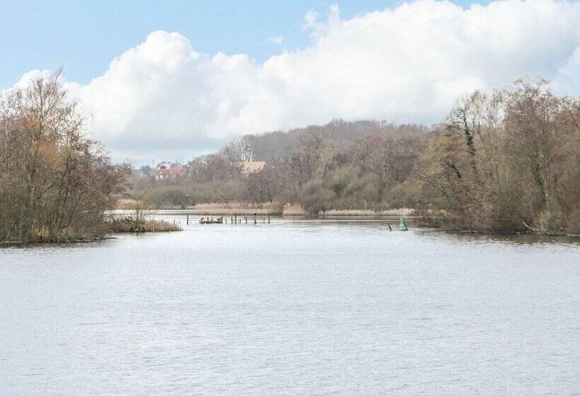 Cygnus Boathouse