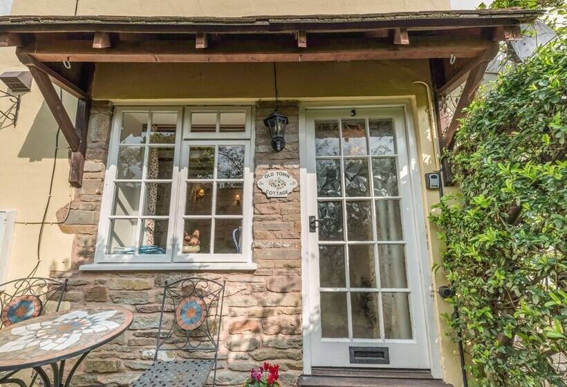 Old Town Cottage