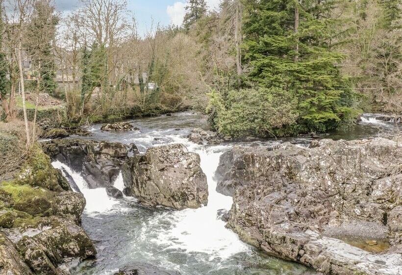 Royal Oak Farm Cottage