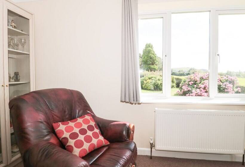 Ryecross Farm Cottage