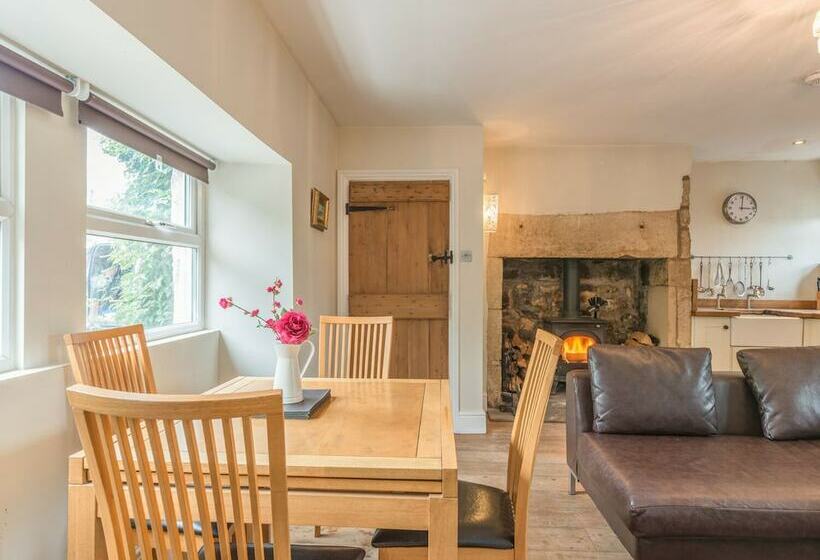 Ryehill Farm Cottage