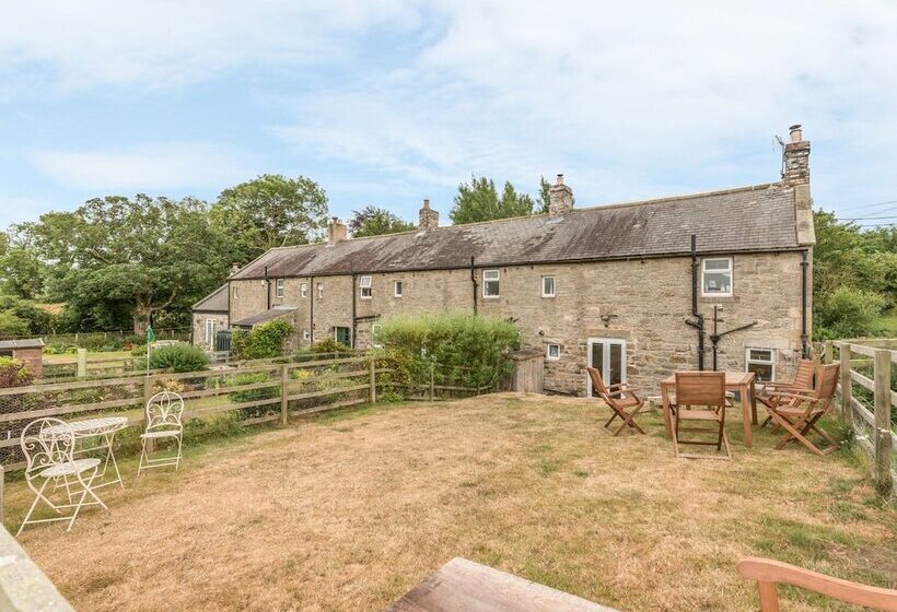 Ryehill Farm Cottage