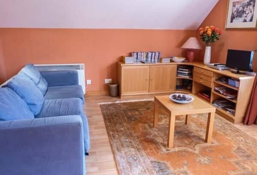 Stemster School House Apartment