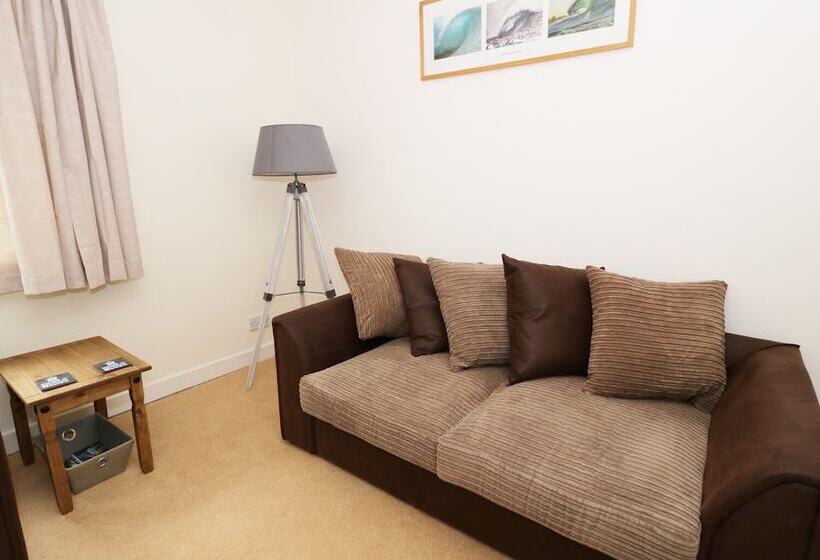 The Cottage At Wylan Hall