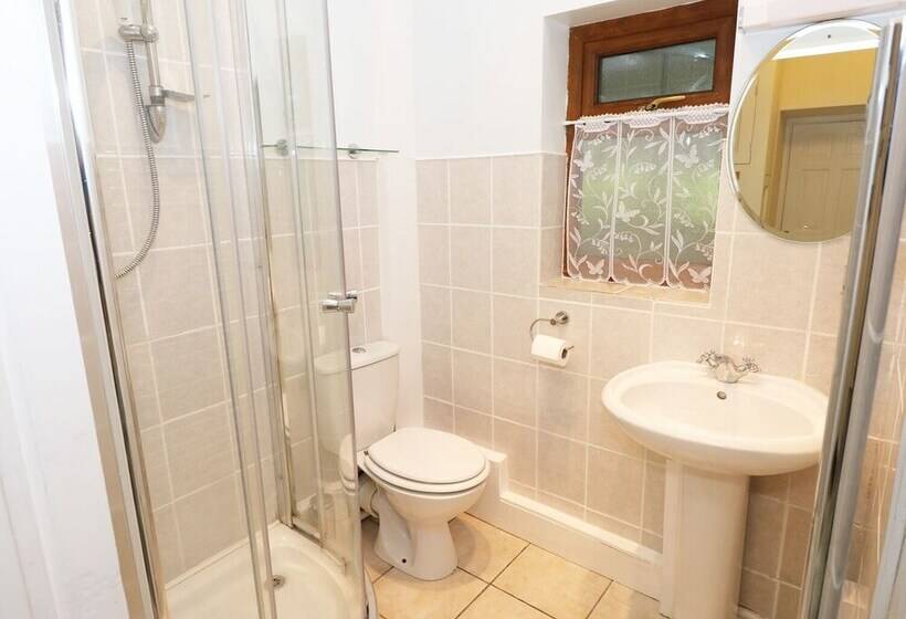 The Hideaway At The Barn