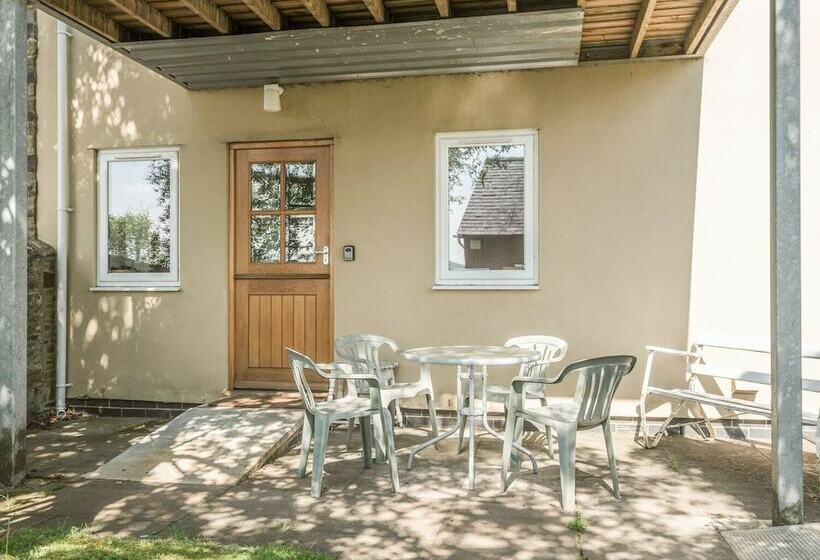 The Schoolhouse Bakehouse