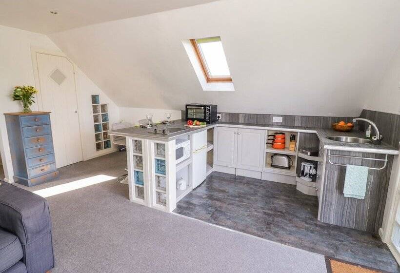 The Stilehouse Apartment