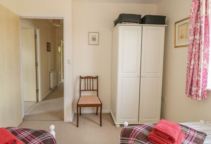 The Wesley Apartment