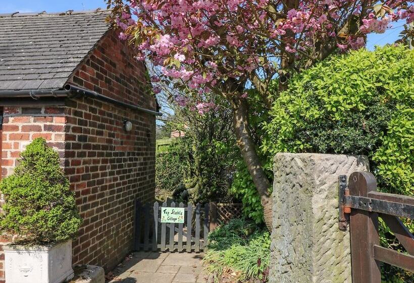 Top Stable Cottage