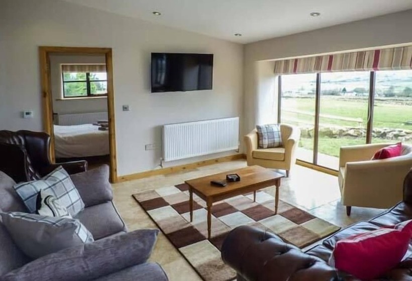 Upper Greenhills Farm