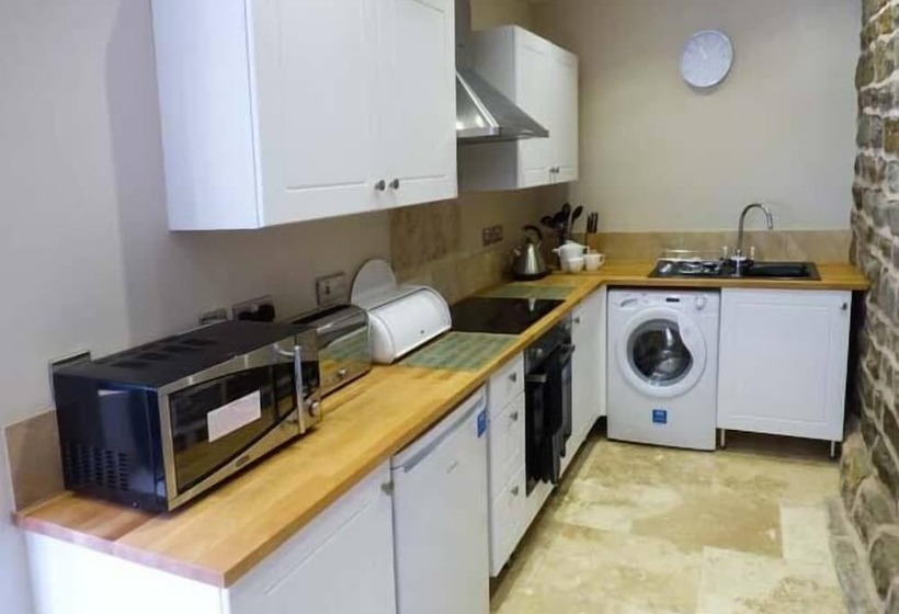 Upper Greenhills Farm