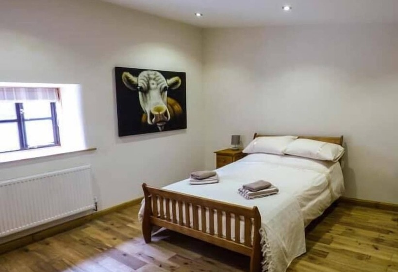 Upper Greenhills Farm